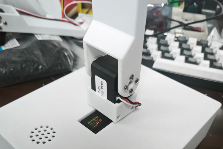 请输入图片描述