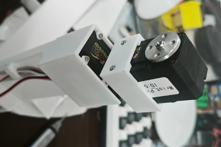 请输入图片描述