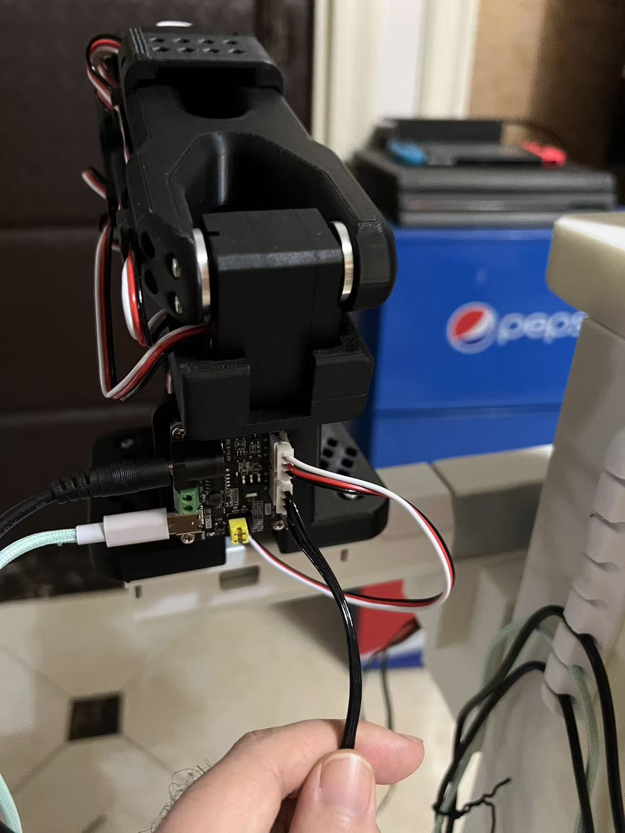 请输入图片描述