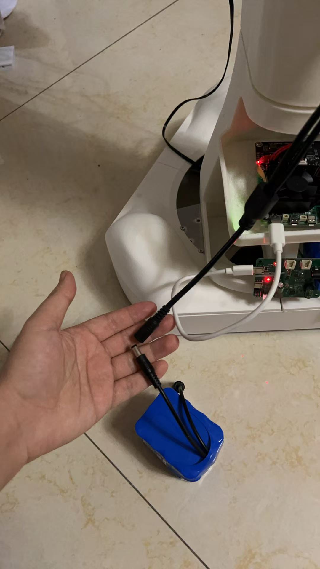 请输入图片描述